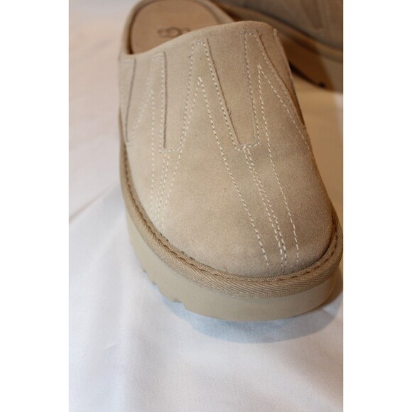 UGG WOMEN'S SUNWAVE SUEDE SLIP ON CLOGS MUS BEIGE SLIPPERS SZ 8 NWOB - Picture 3 of 6